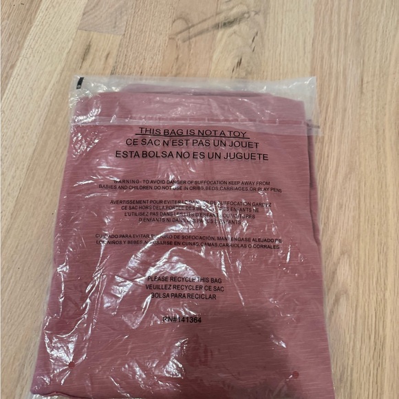 *New* Rhone Cloud 9 Polo - Picture 6 of 7